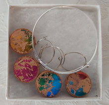 Load image into Gallery viewer, Metallic Cork Wine Glass Charms
